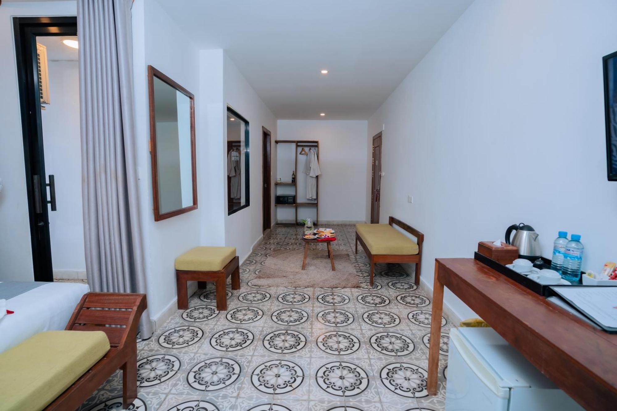Home Chic Hotel Phnompen Kültér fotó