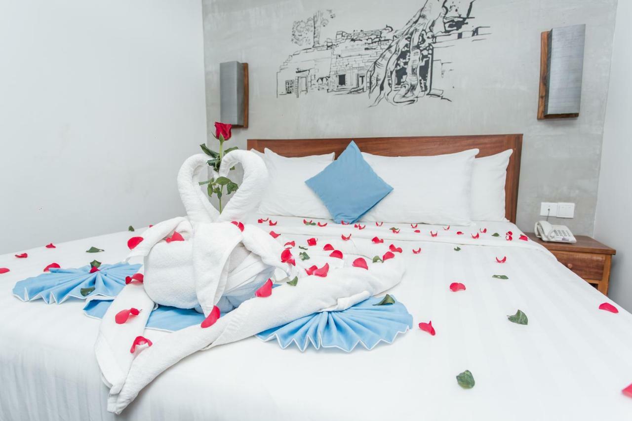 Home Chic Hotel Phnompen Kültér fotó