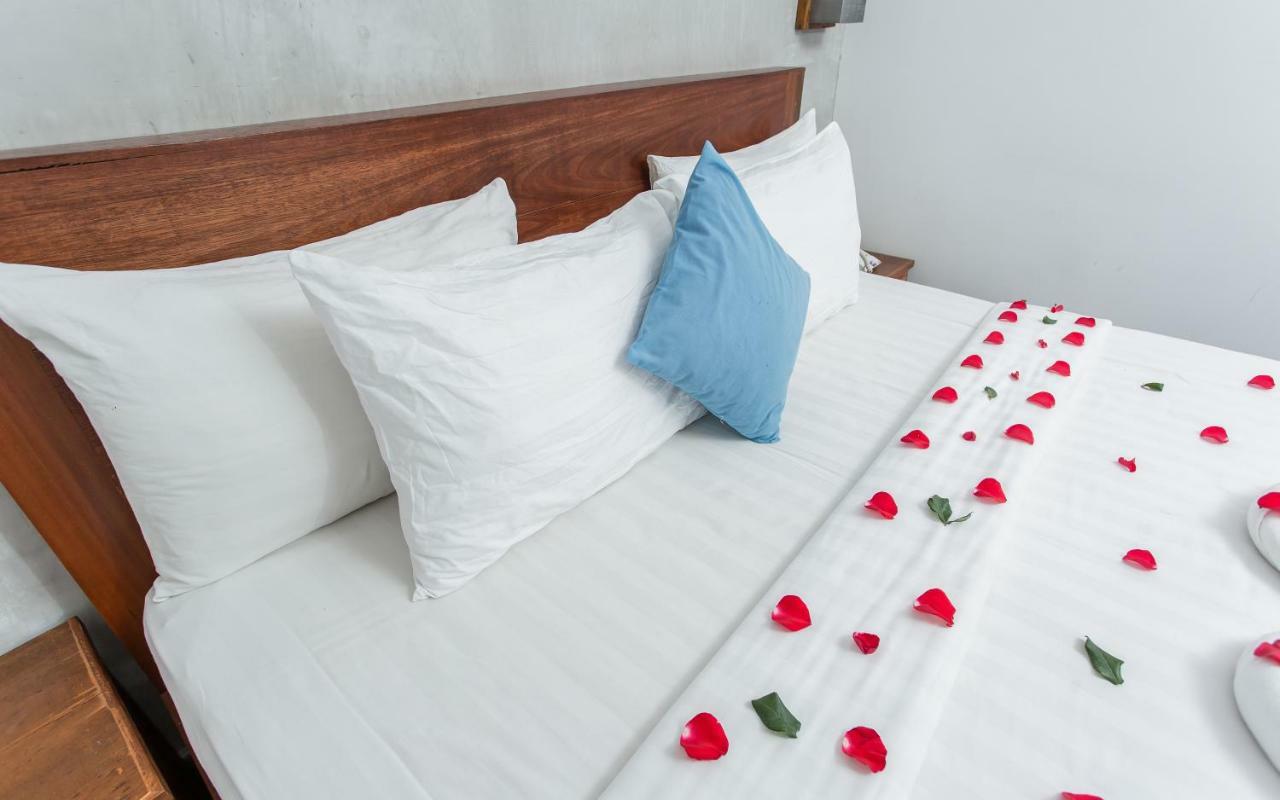 Home Chic Hotel Phnompen Kültér fotó