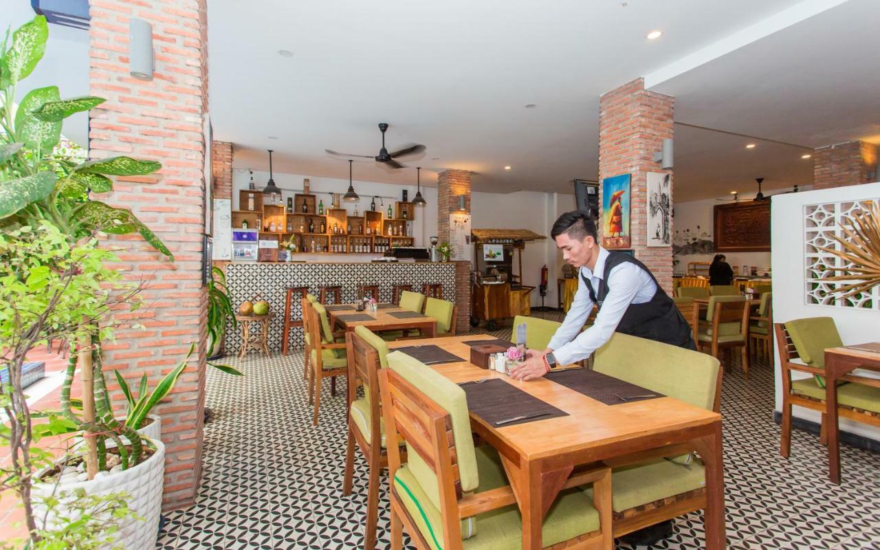 Home Chic Hotel Phnompen Kültér fotó
