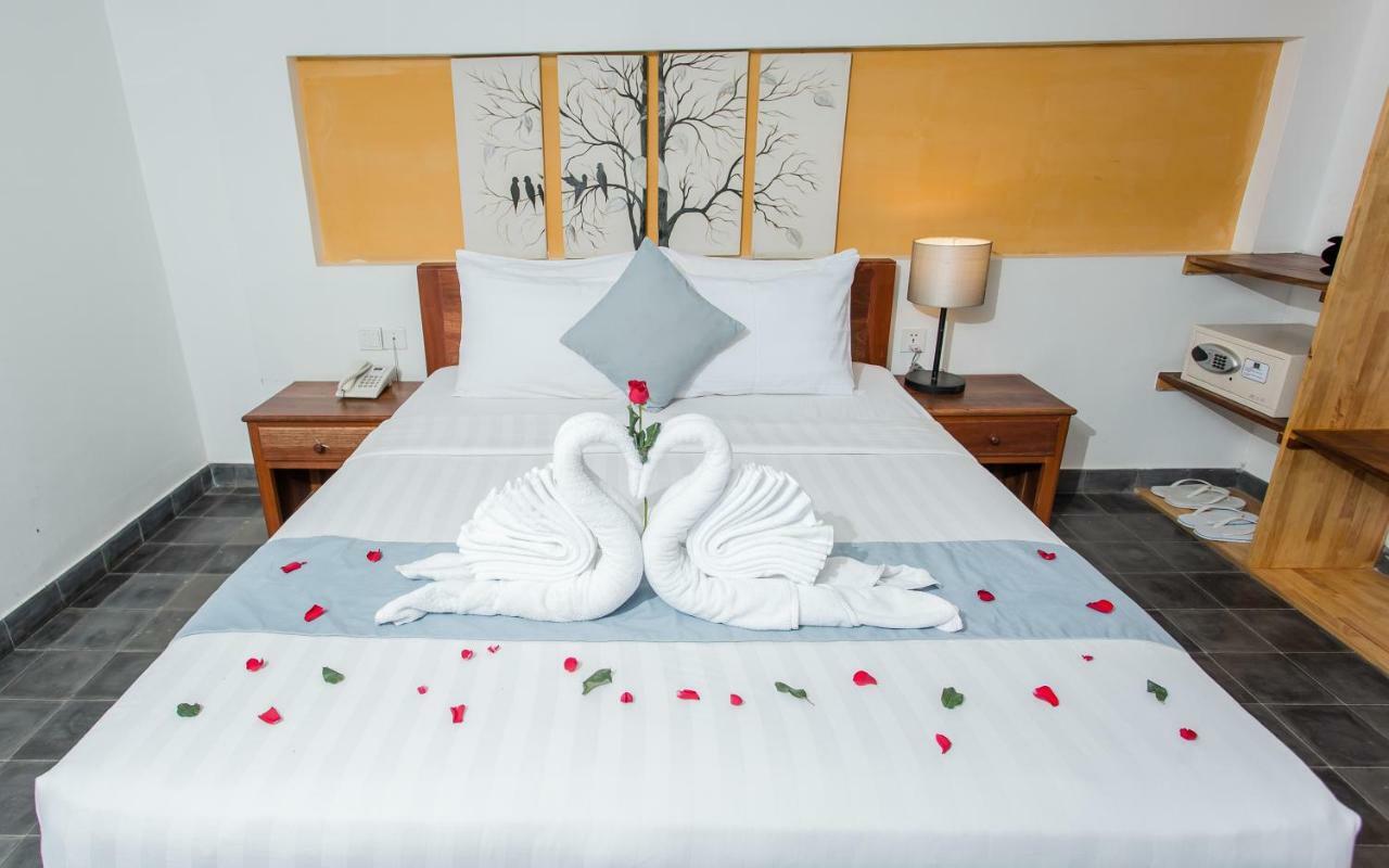 Home Chic Hotel Phnompen Kültér fotó